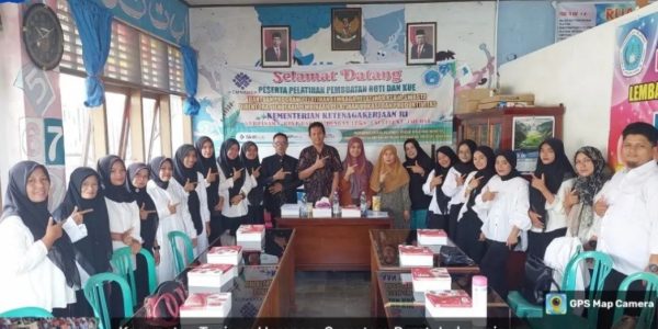 Pelatihan Pembuatan Roti dan Kue Angkatan 2